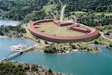 Počítačová rekonstrukce někdejší pevnosti Bomarsund — nejde o současnou stavbu