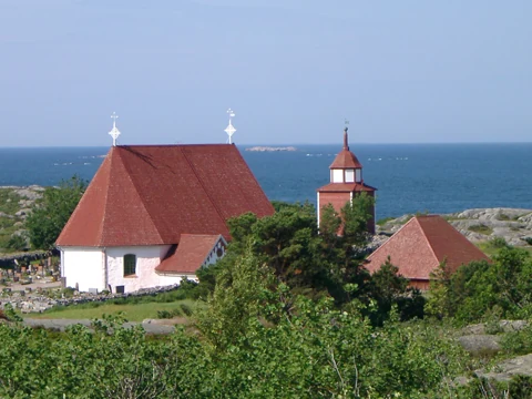 Kostel na Kökaru a vnější souostroví