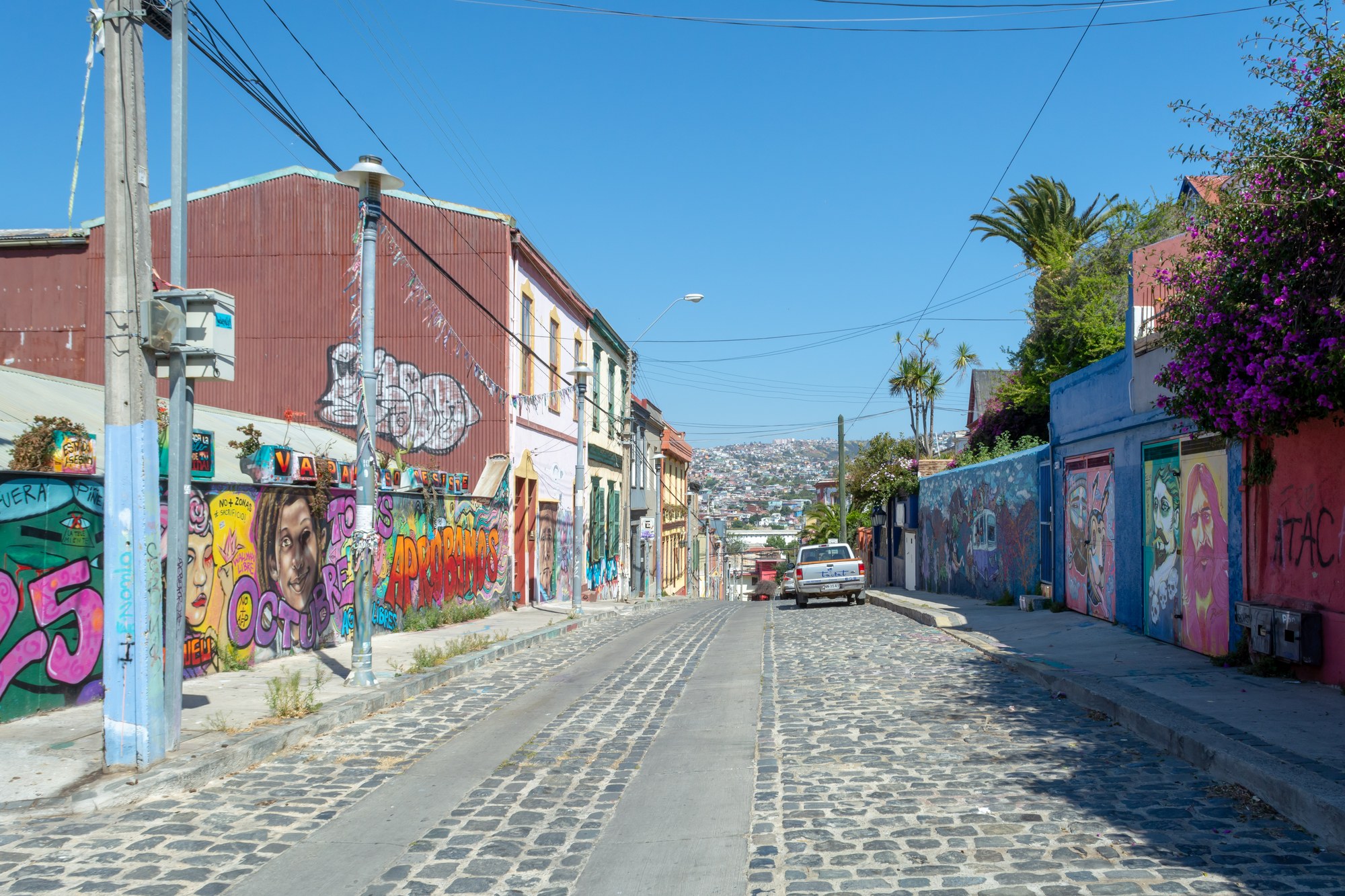 Colorful hillside houses in Cerro Alegre, Valparaíso, Chile