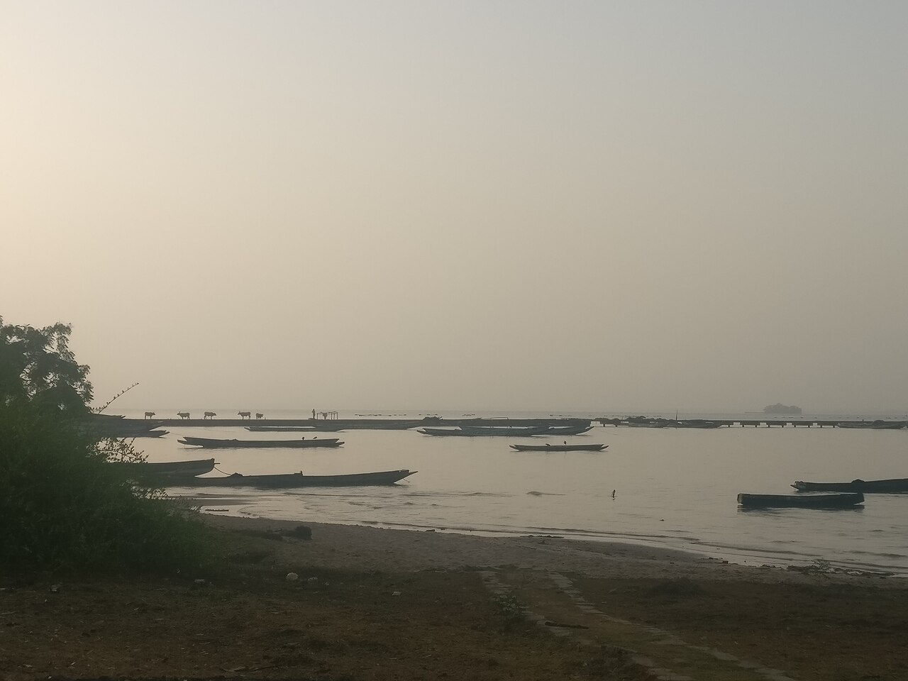 Kunta Kinteh Island from Albadar beach