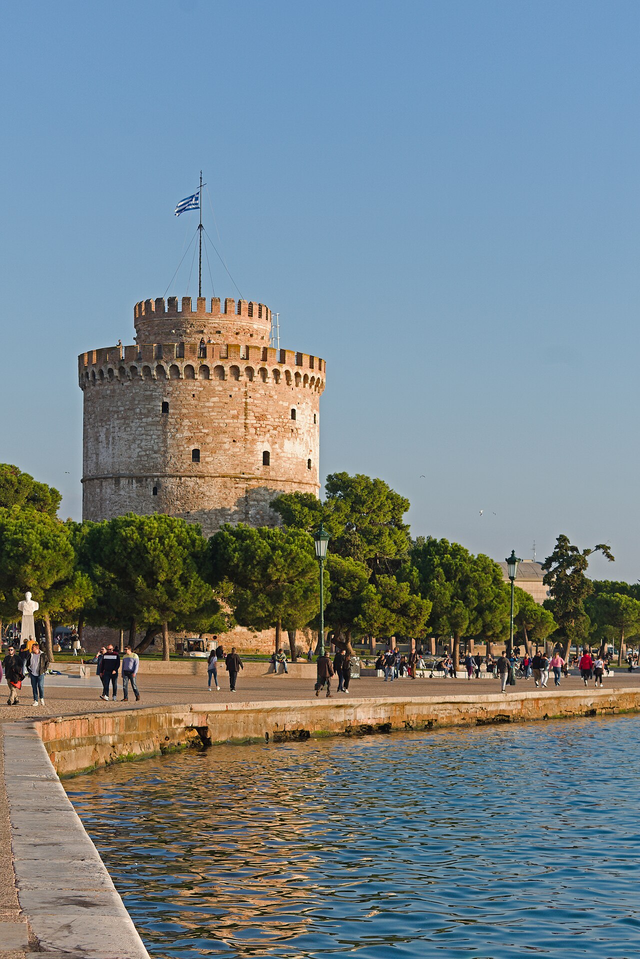 White Tower of Thessaloniki on the waterfront